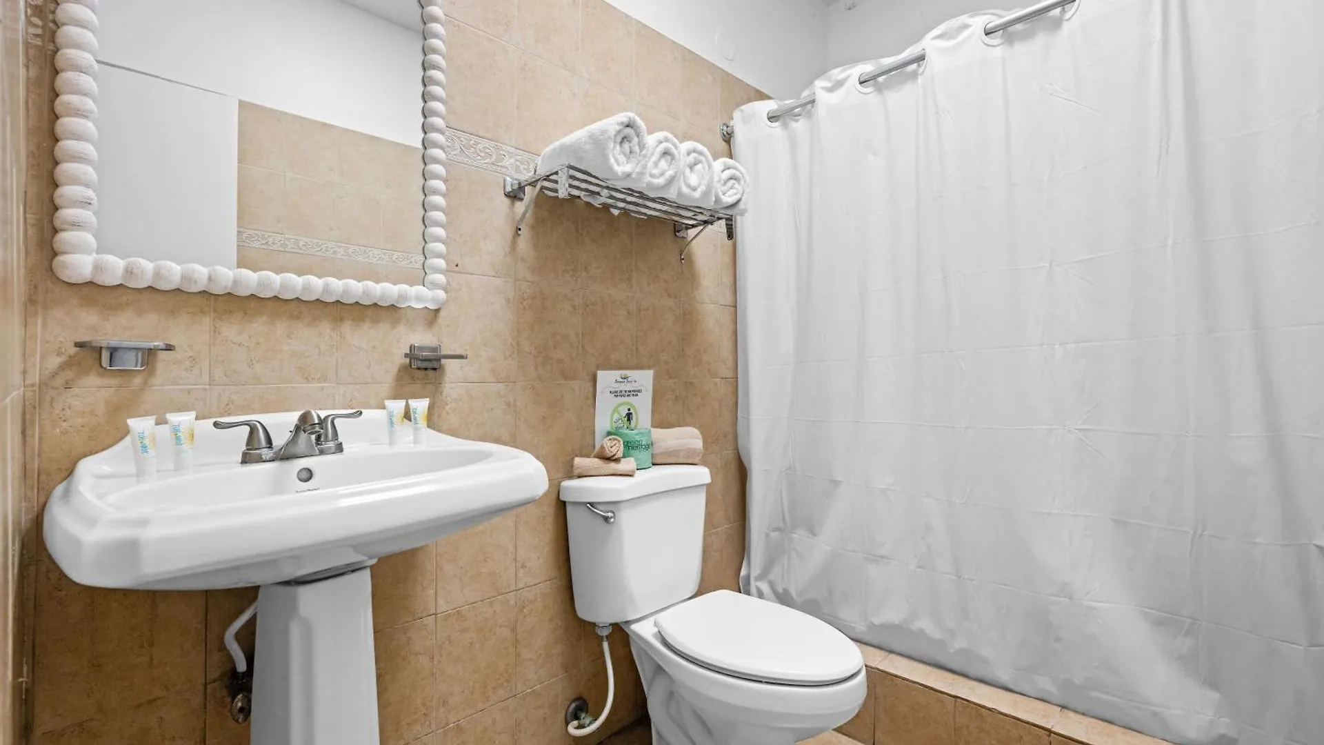 סן חואן Borinquen Beach Inn סן חואן
