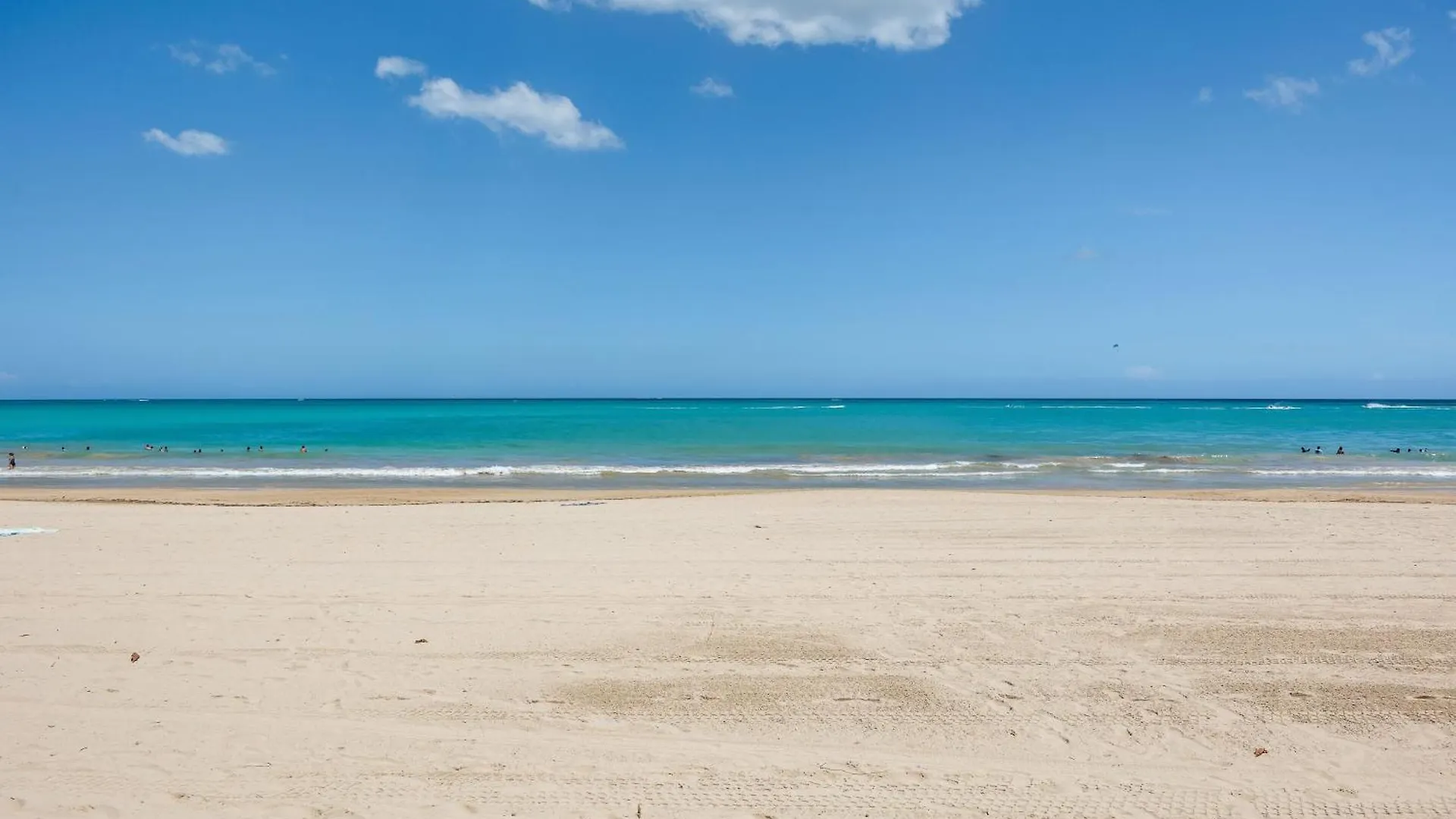 סן חואן Borinquen Beach Inn  סן חואן